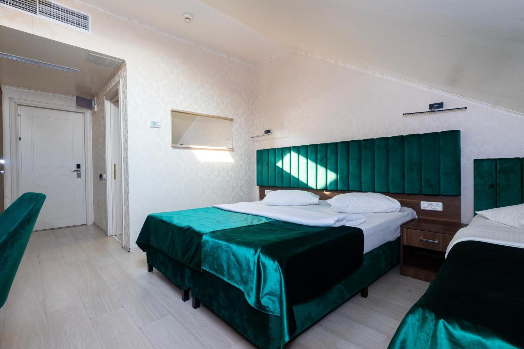 Hotel Merty 콘스탄차 외부 사진